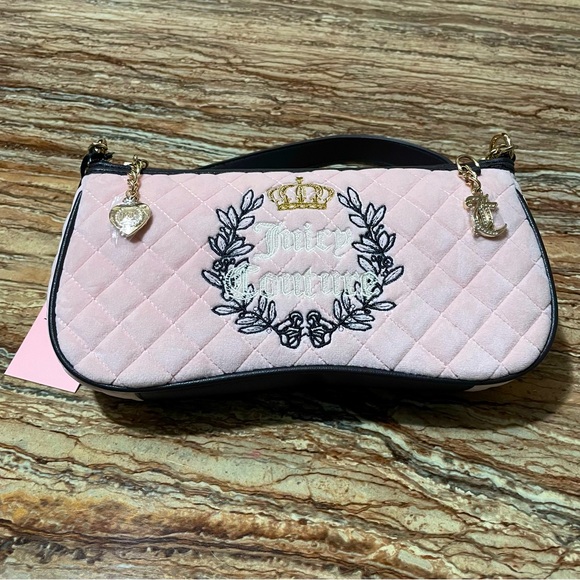 Juicy Couture - Picture 9 of 13